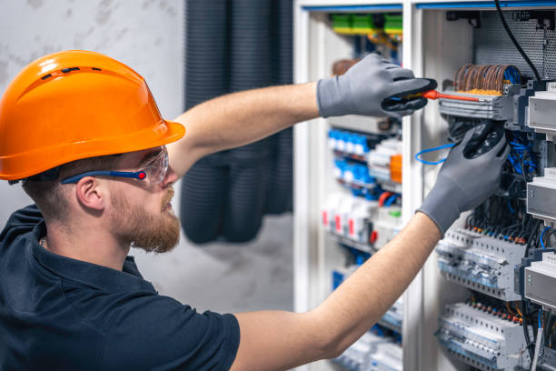 Best Emergency Electrical Repair  in Sunrise Manor, NV